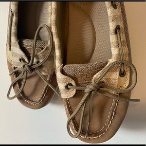 Women’s 8.5 Sperry Boat Shoes